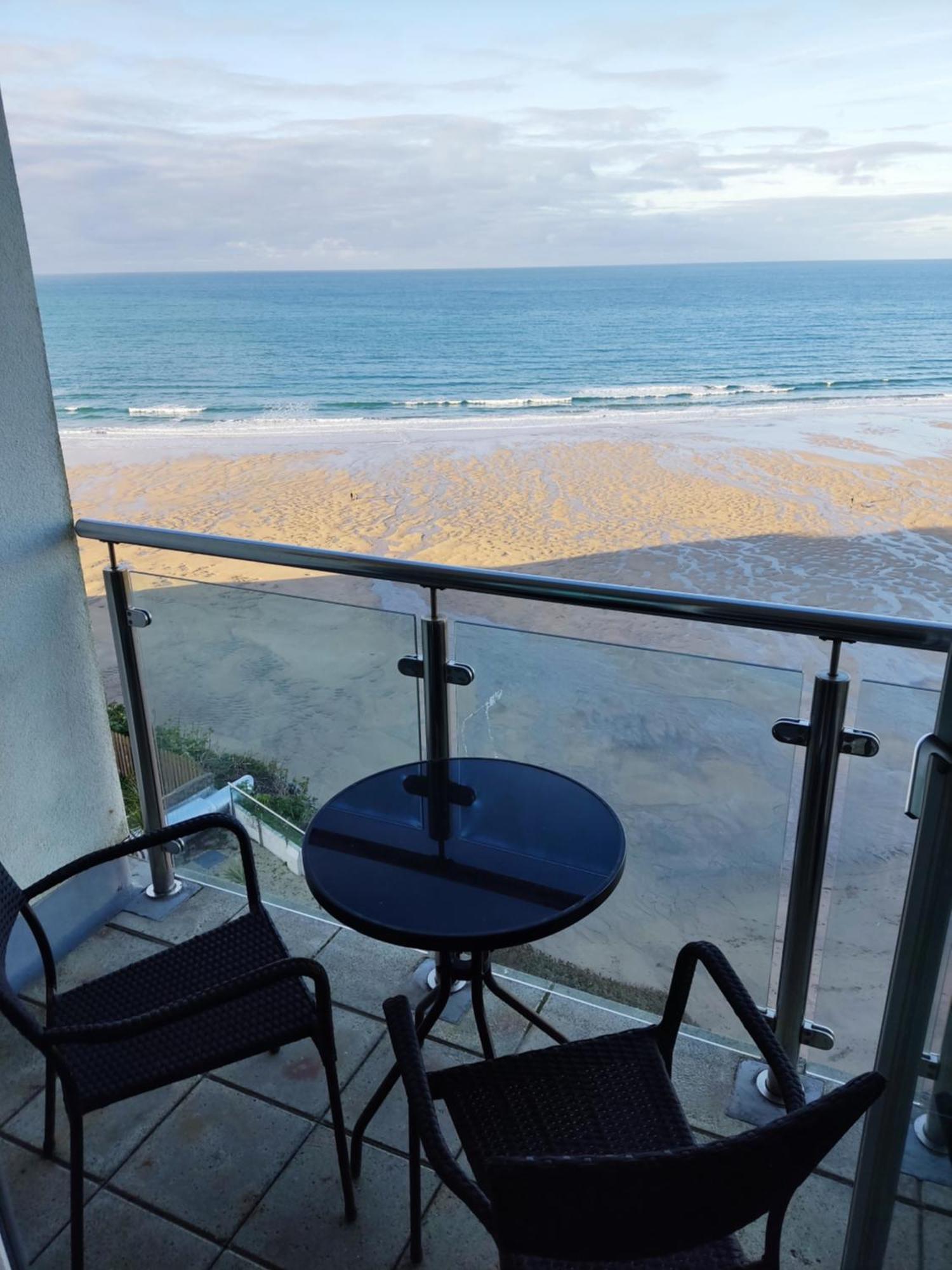 Newquay Rocklands Beach View Esterno foto